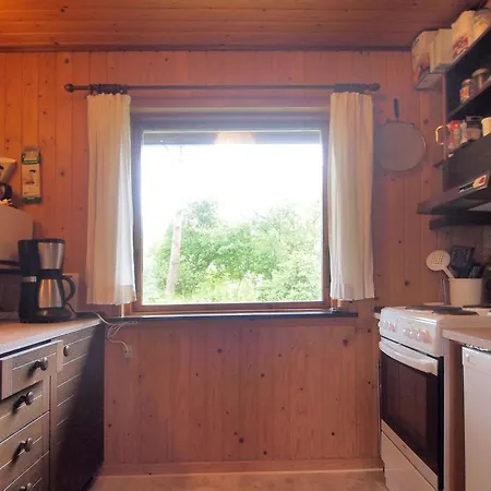 Thing - 200m From The Sea By Interhome *